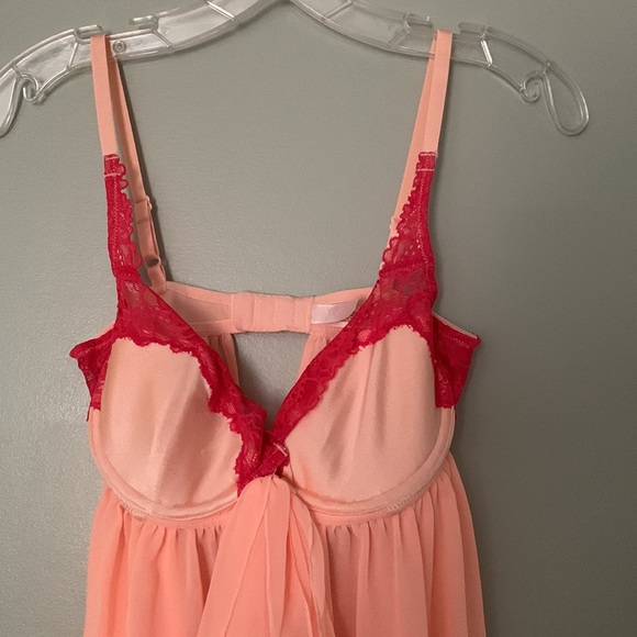 Victoria’s Secret Babydoll and matching panty - Picture 2 of 10